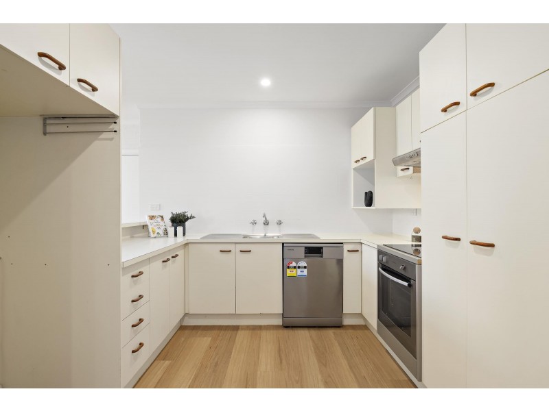 12 Stumm Place, Latham ACT 2615