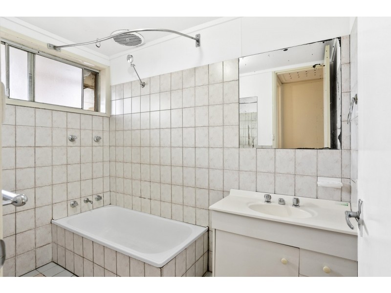 136 Goyder Street, Narrabundah ACT 2604