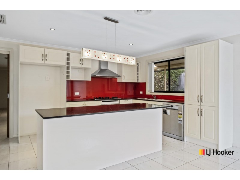 4 Flagstone Street, Harrison ACT 2914