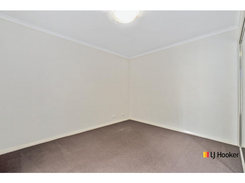 4 Flagstone Street, Harrison ACT 2914