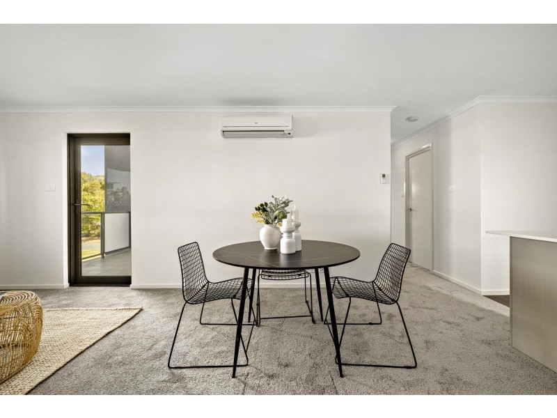 64/75 Elizabeth Jolley Crescent, Franklin ACT 2913