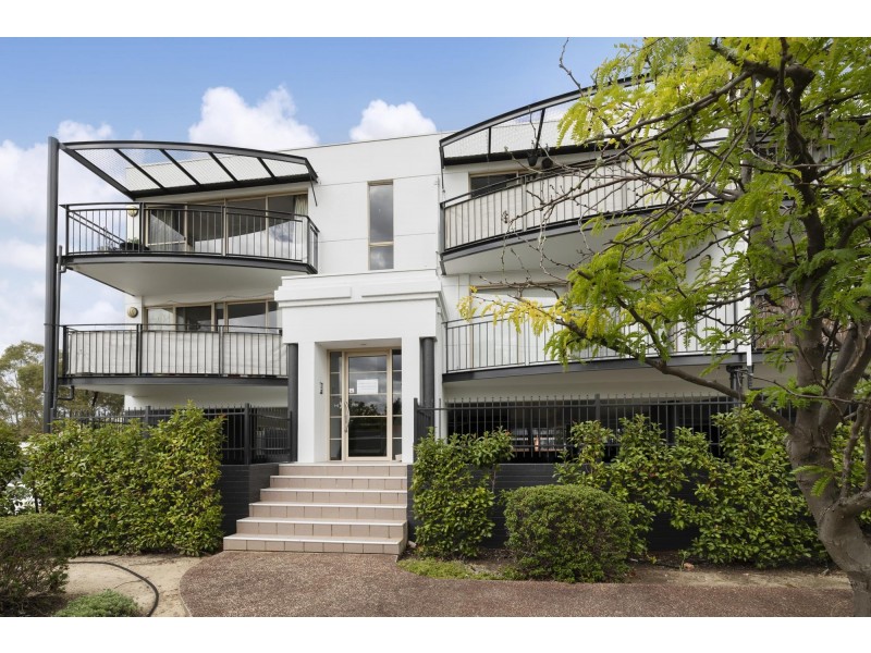 3/2 Ranken Place, Belconnen ACT 2617