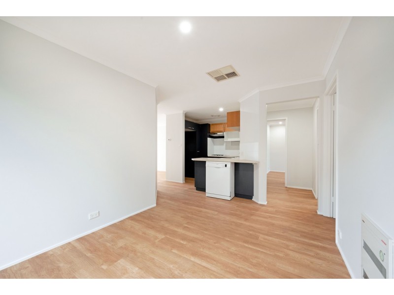 128 Wanganeen Avenue, Ngunnawal ACT 2913
