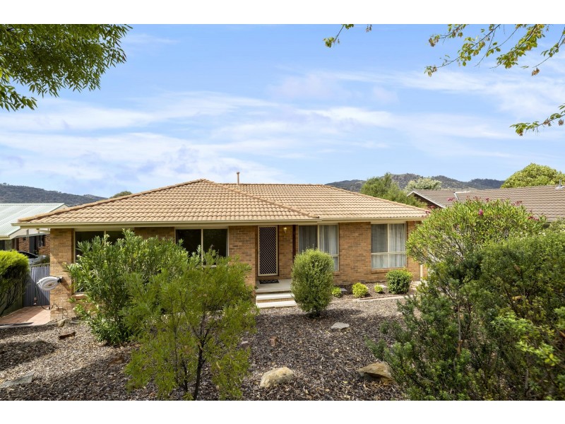 24 Mcgrowdie Place, Gordon ACT 2906