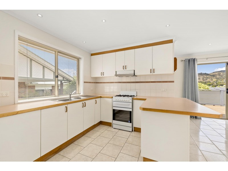 24 Mcgrowdie Place, Gordon ACT 2906
