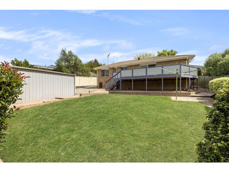 24 Mcgrowdie Place, Gordon ACT 2906