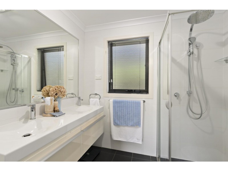 20 Ronald Walker Street, Casey ACT 2913