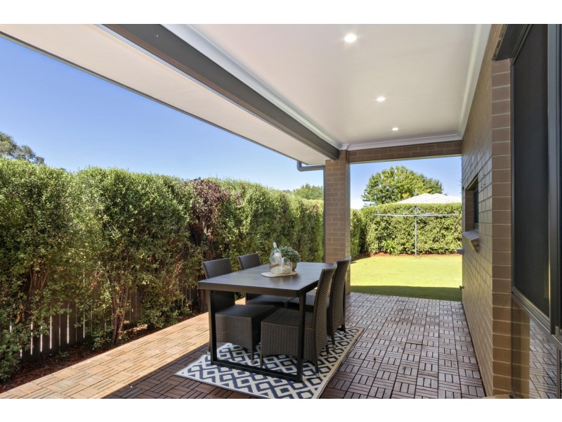 20 Ronald Walker Street, Casey ACT 2913