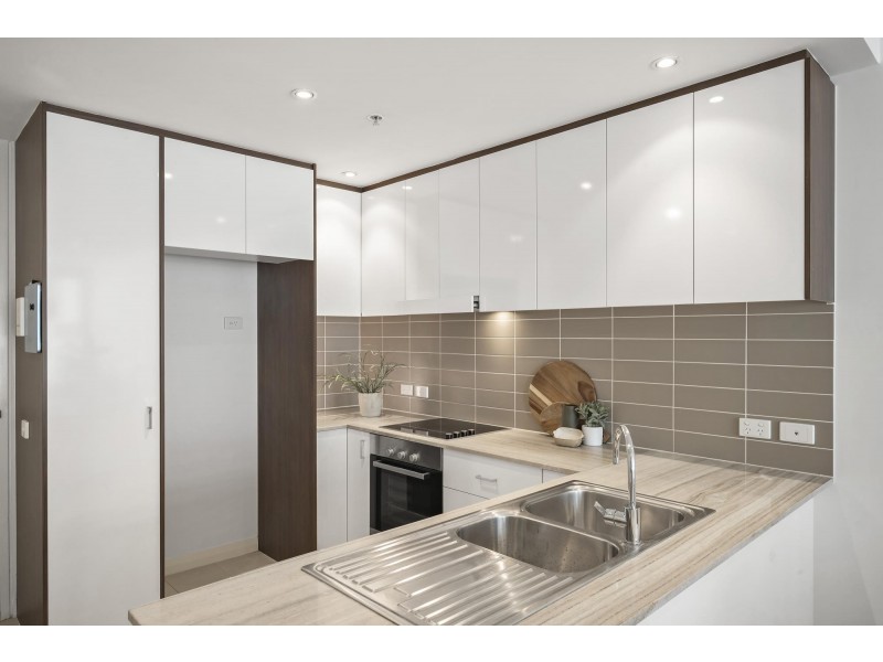 2/1 Mouat Street, Lyneham ACT 2602