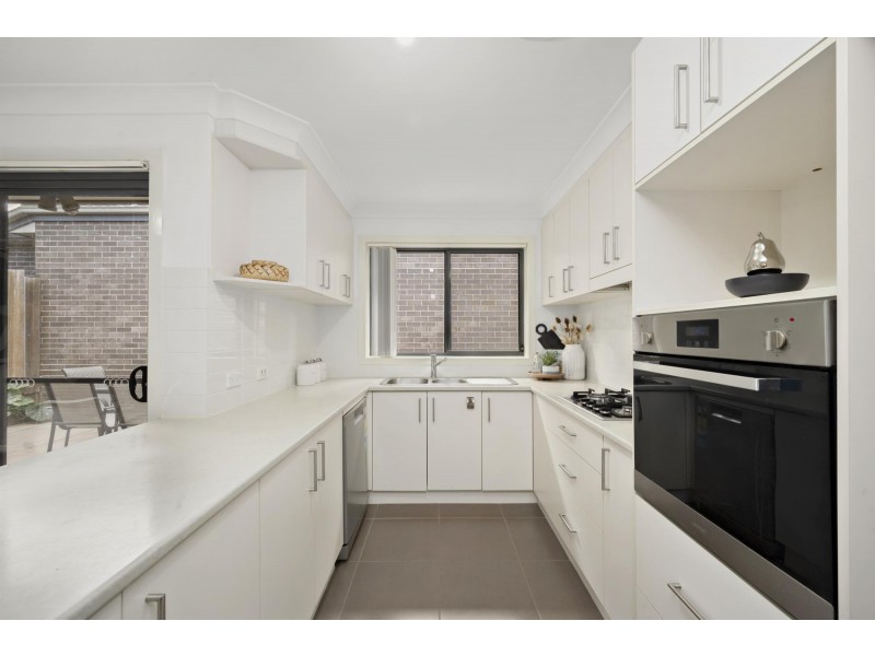 29 Plimsoll Drive, Casey ACT 2913