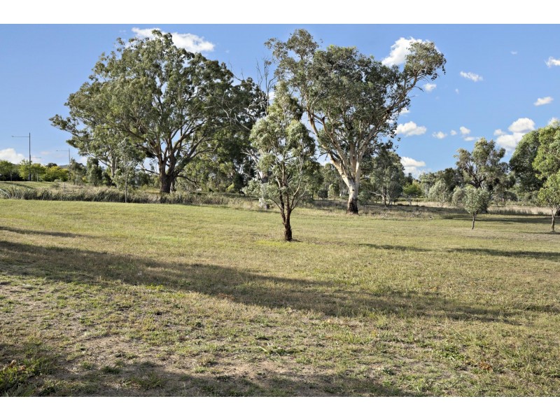 29 Plimsoll Drive, Casey ACT 2913