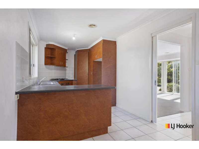8 Candlebark Close, Nicholls ACT 2913