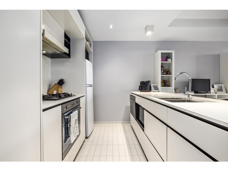 15/33 Eastlake Parade, Kingston ACT 2604