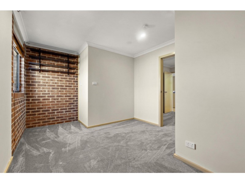 21 Lucy Beeton Crescent, Bonner ACT 2914