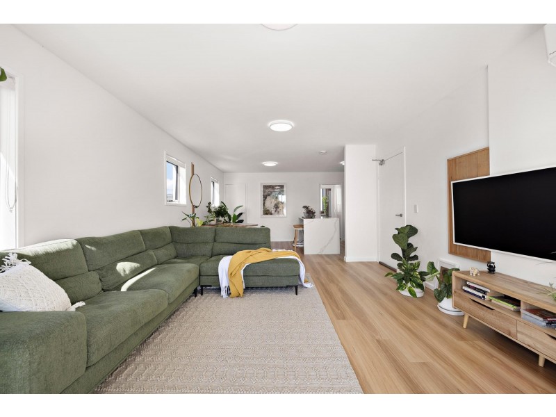 40/329 Flemington Road, Franklin ACT 2913