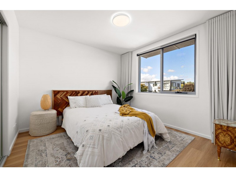 40/329 Flemington Road, Franklin ACT 2913