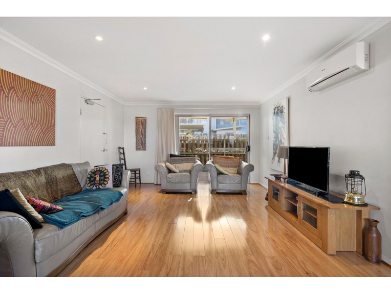 2/15 Bill Ferguson Circuit, Bonner ACT 2914