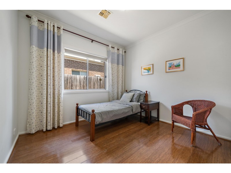 30 Oodgeroo Avenue, Franklin ACT 2913