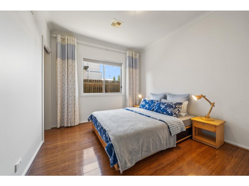 30 Oodgeroo Avenue, Franklin ACT 2913