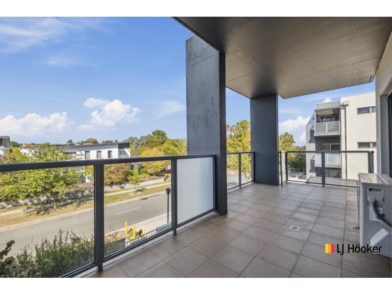 64/75 Elizabeth Jolley Crescent, Franklin ACT 2913