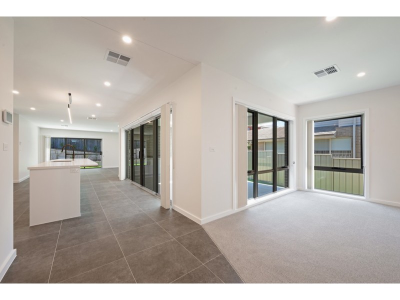35 Overall Avenue, Casey ACT 2913