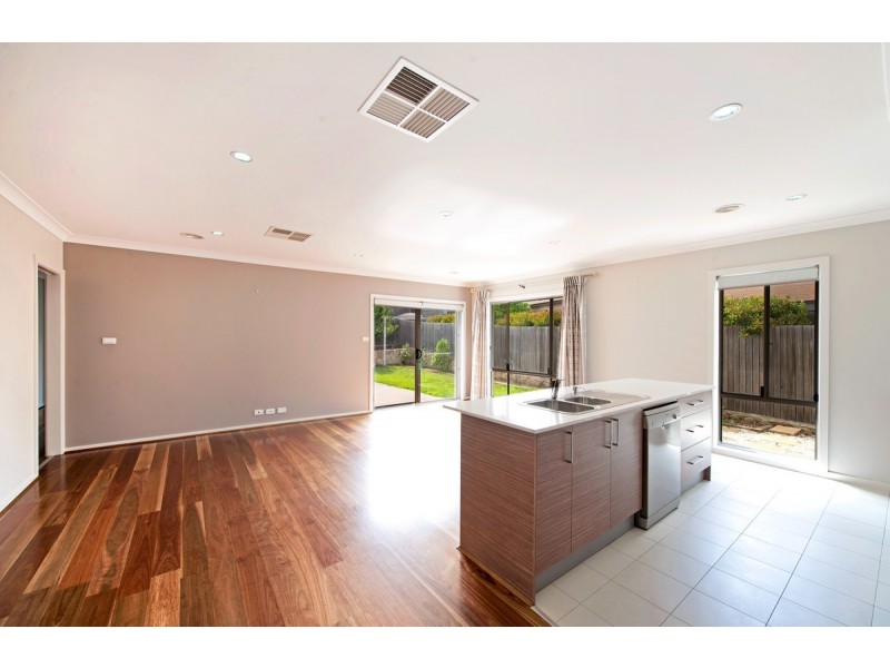 5 Marcus Street, Forde ACT 2914