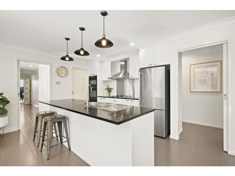 9 Dunk Street, Casey ACT 2913