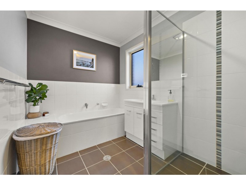 9 Dunk Street, Casey ACT 2913