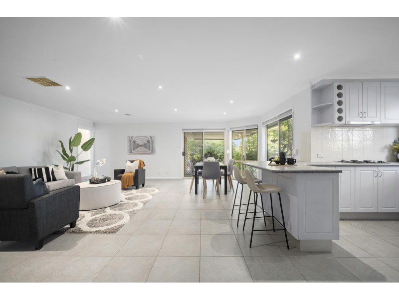 2 Buncle Place, Dunlop ACT 2615