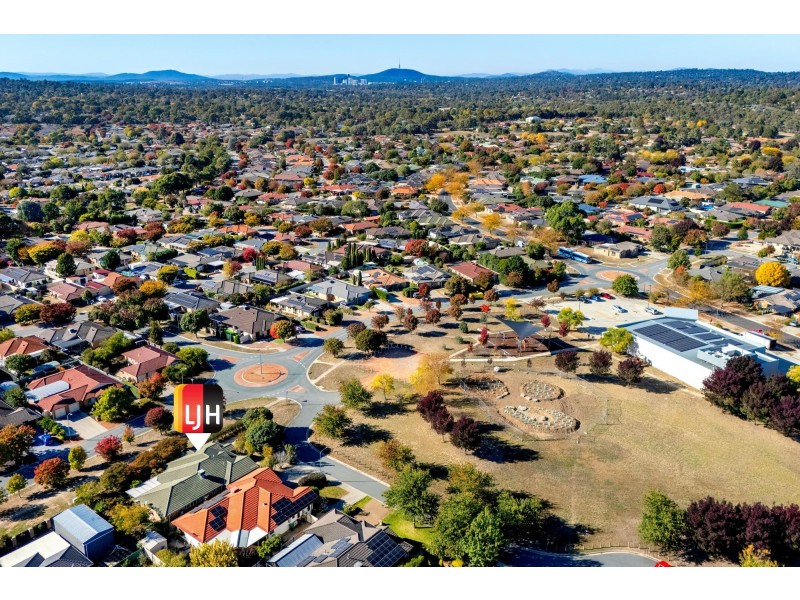 2 Buncle Place, Dunlop ACT 2615