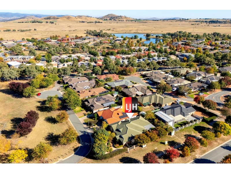 2 Buncle Place, Dunlop ACT 2615