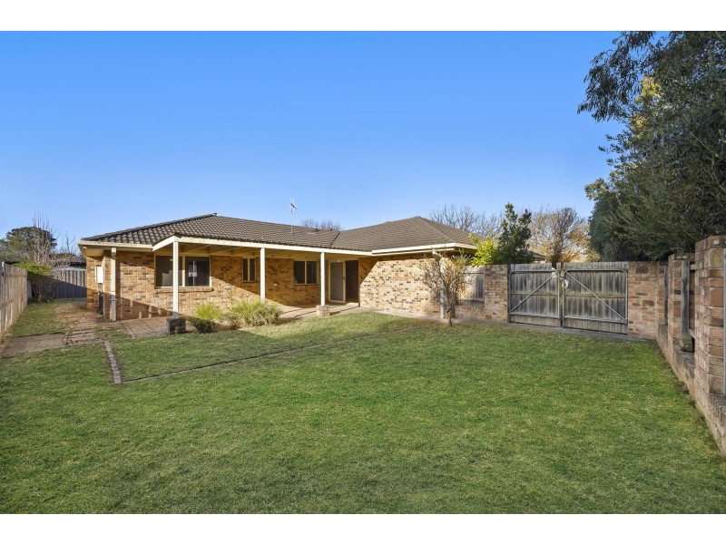 26 Bondfield Street, Gungahlin ACT 2912