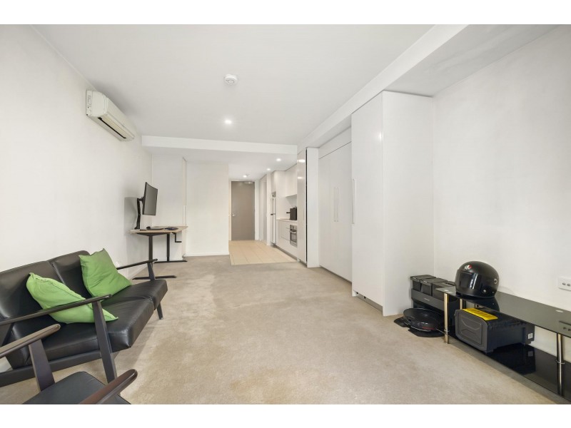 110/50 Eastlake Parade, Kingston ACT 2604