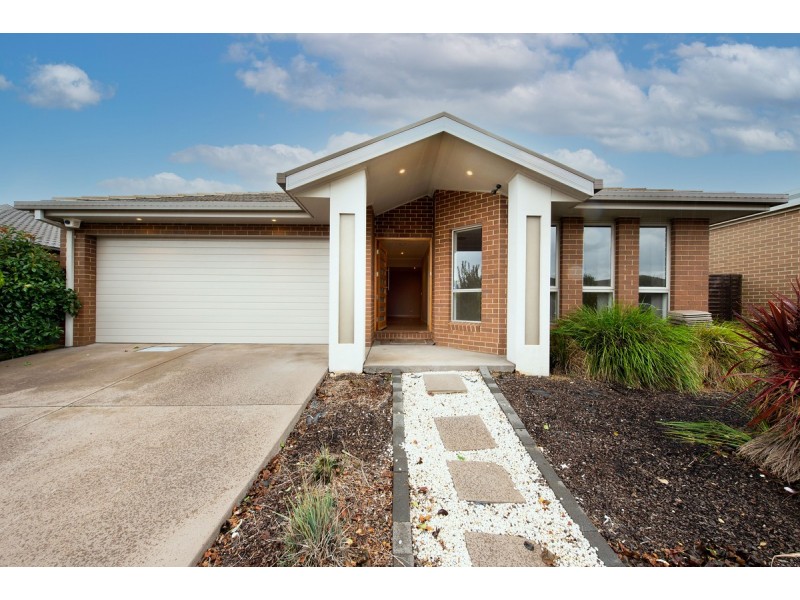 99 Rob Riley Circuit, Bonner ACT 2914