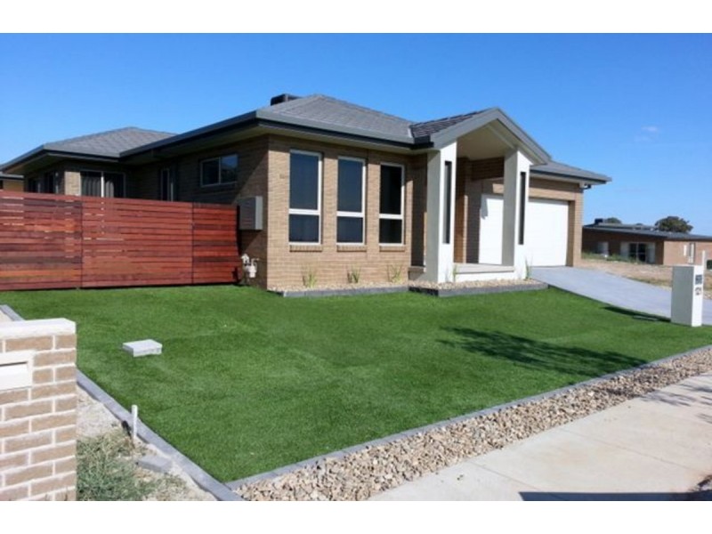 121 Bieundurry Street, Bonner ACT 2914