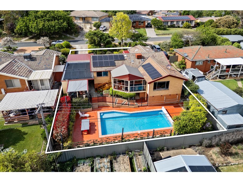12 Backhouse Street, Latham ACT 2615