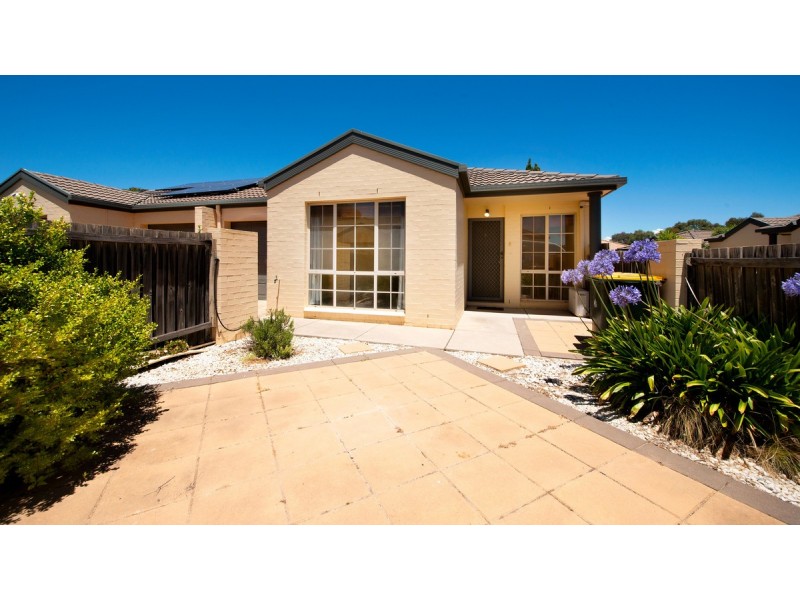 2/12 Marou Place, Ngunnawal ACT 2913