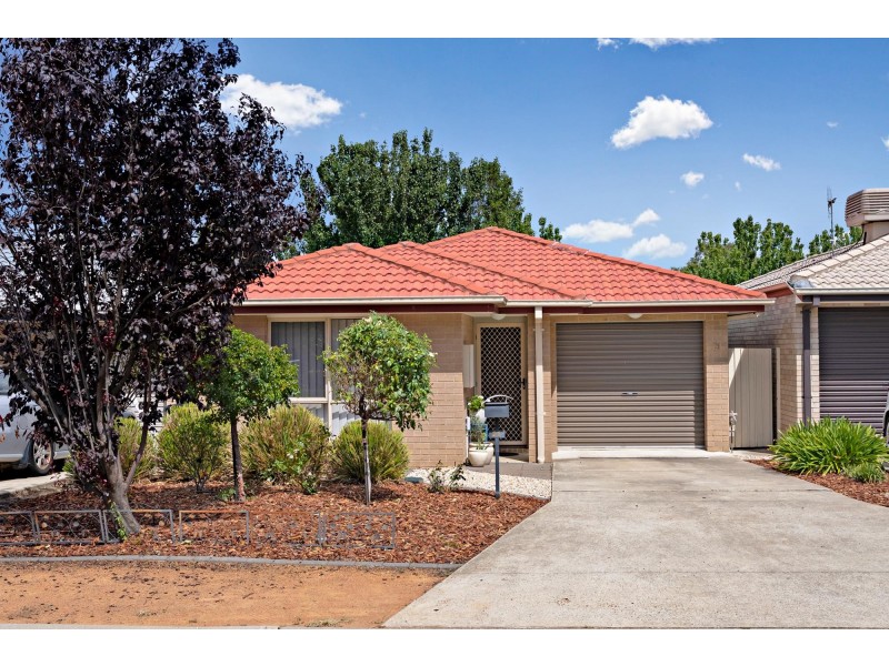 21 Jeff Snell Crescent, Dunlop ACT 2615