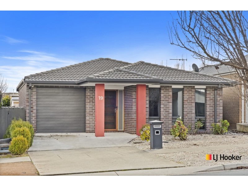 19 Syddall Street, Bonner ACT 2914
