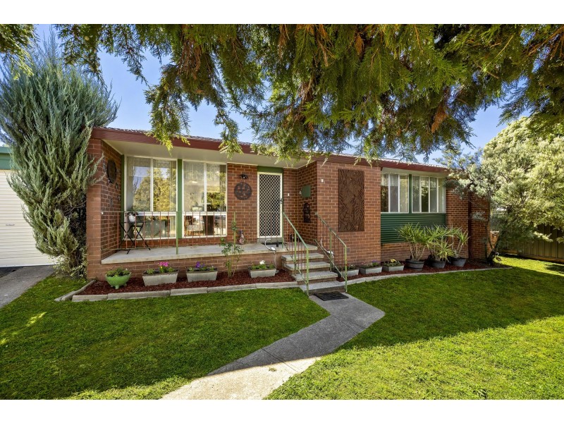 8 Bennett Place, Flynn ACT 2615