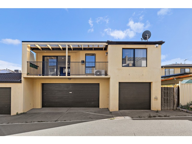 2/69 Hall Best Lane, Gungahlin ACT 2912