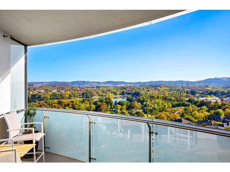 296/1 Anthony Rolfe Avenue, Gungahlin ACT 2912