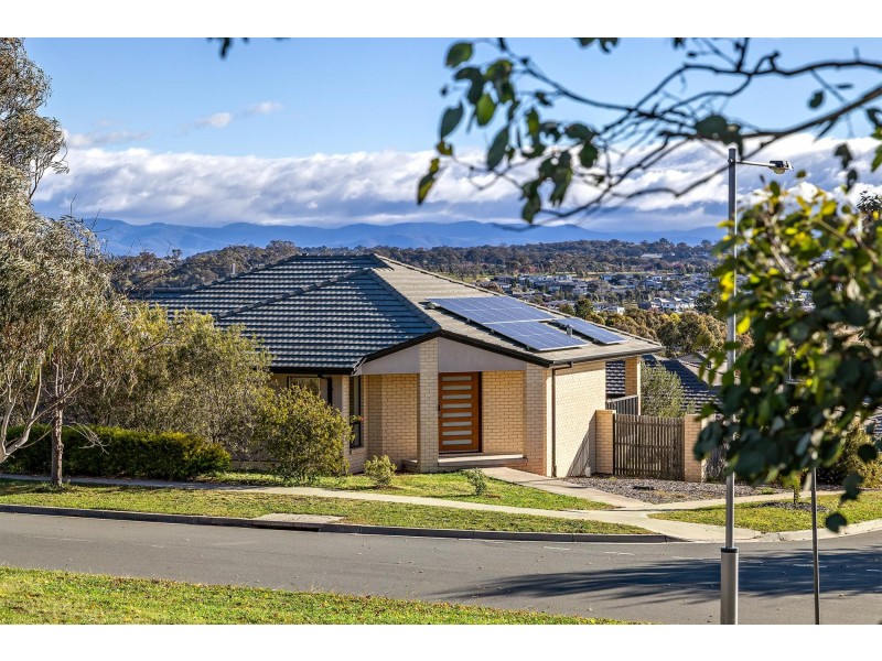 31 Clancy Mckenna Crescent, Bonner ACT 2914