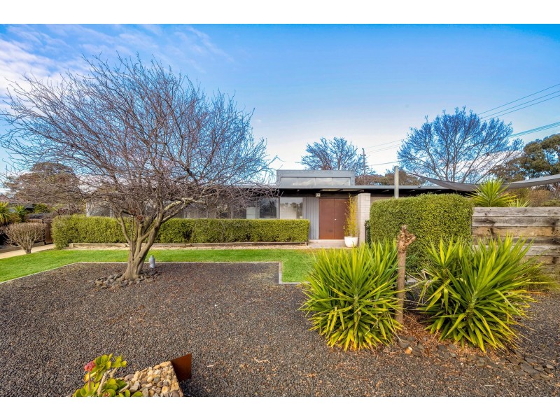 30 Dalley Crescent, Latham ACT 2615