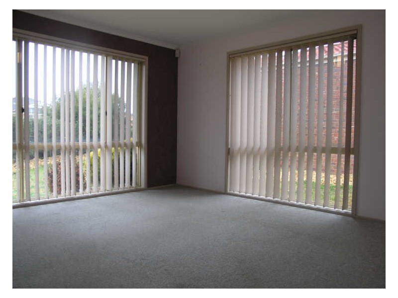12 Elyard Street, Dunlop ACT 2615