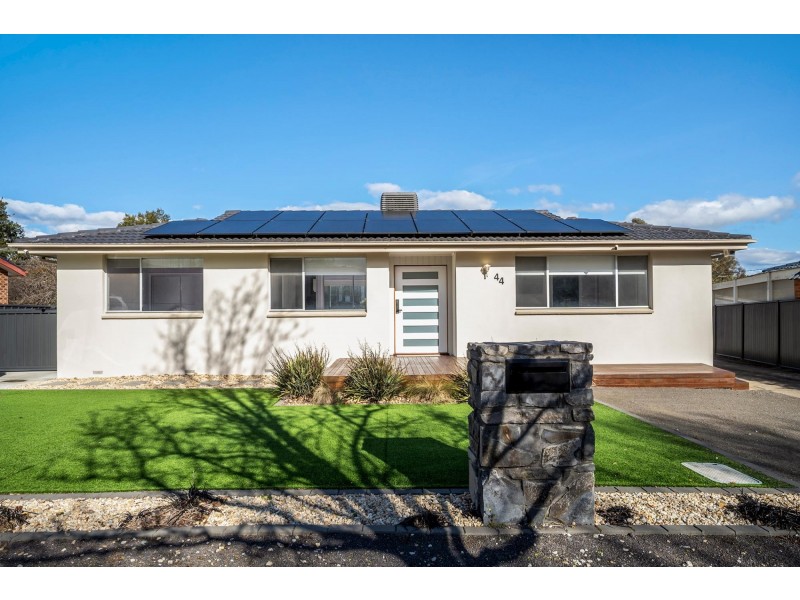 44 Staaten Crescent, Kaleen ACT 2617