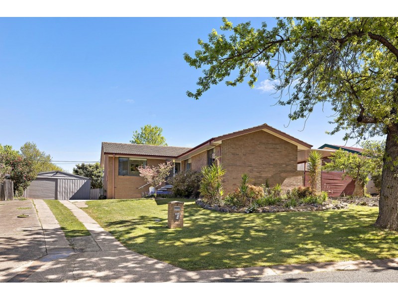 7 Achernar Close, Giralang ACT 2617