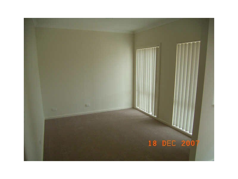 17 Devlin Street, Gungahlin ACT 2912