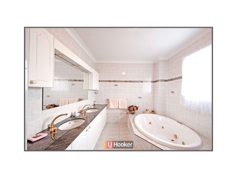 26 Weddin Circuit, Palmerston ACT 2913