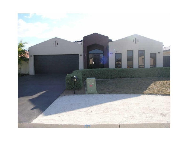 55 Benaroon Circuit, Amaroo ACT 2914